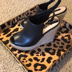 Forever 21 Black wedge sandals size 6.5